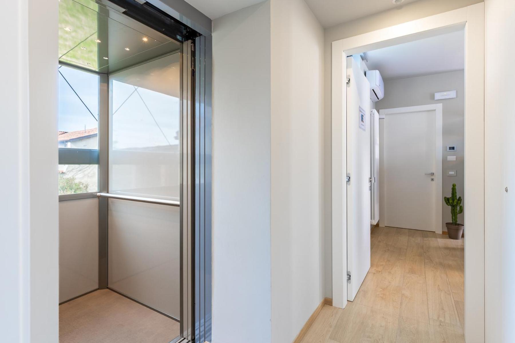 La Casa Nelle Aie - Appartamento Dolcetto - Free Wifi & Ac La Morra Eksteriør billede